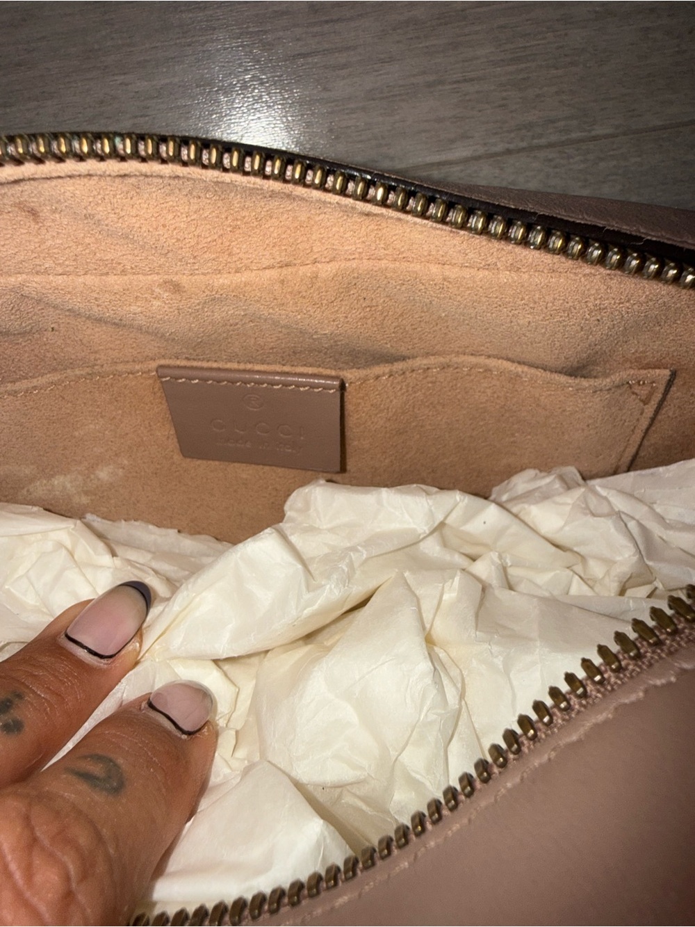 Gucci Blush Chevron Leather Crossbody with Gold Double G - Picture 10 of 15